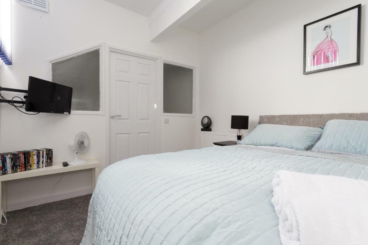 Clifton Bespoke Serviced Apartments Leeds  Dış mekan fotoğraf